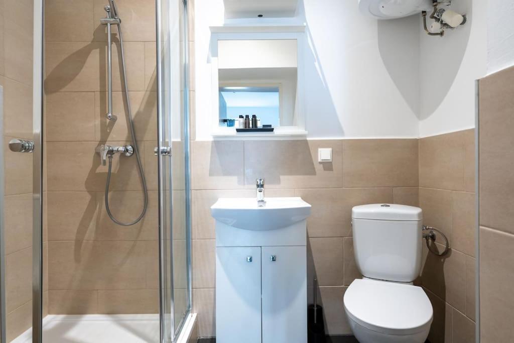 Chic Studio By City Center By Hm Wien Eksteriør bilde